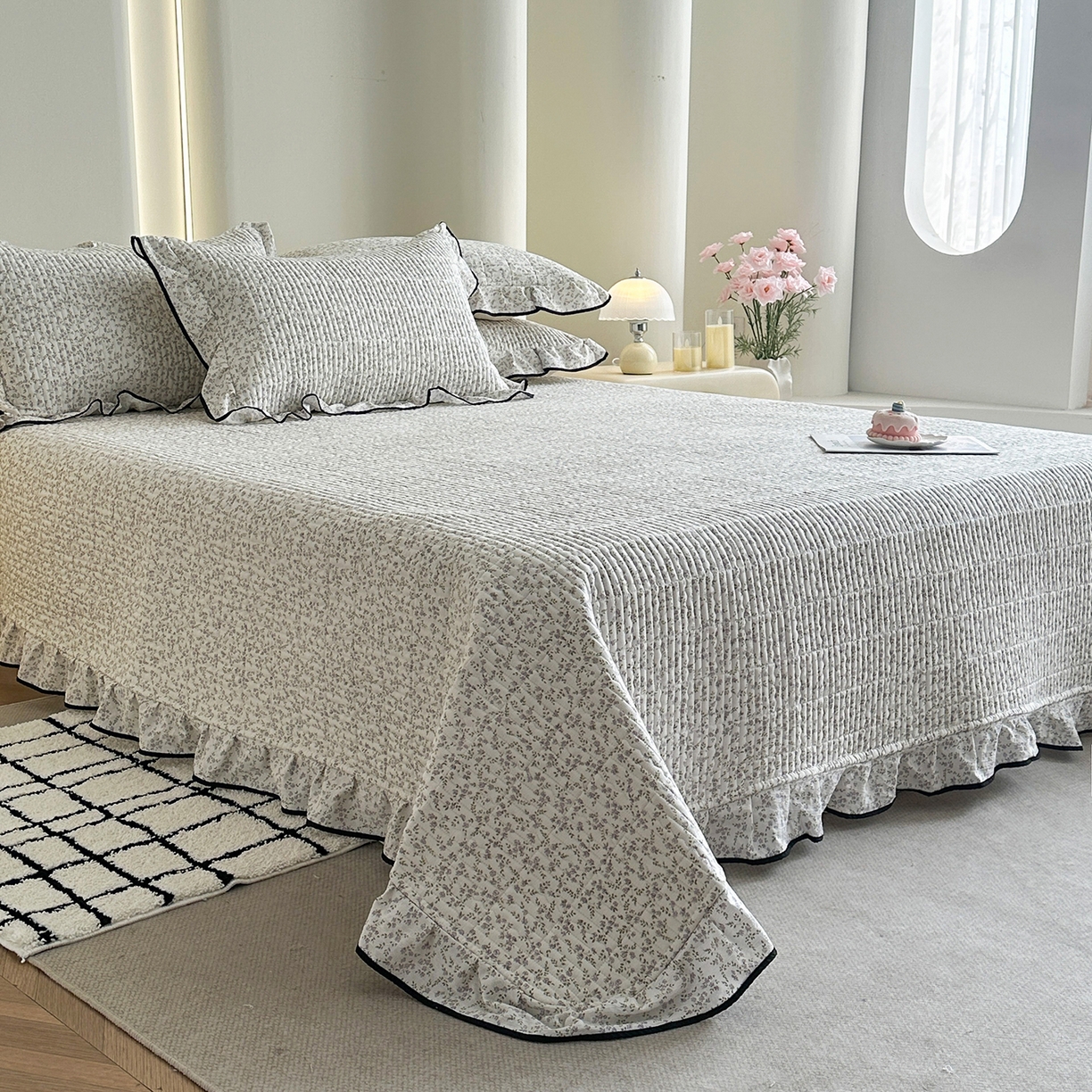 91家纺网 家纺一手货源 找家纺 幸嘉轩 2026新款双层纱花边床盖单件加厚夹棉云感皱皱纱花边款床单三件套 莫奈-紫