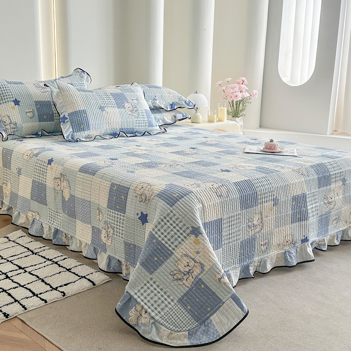 91家纺网 家纺一手货源 找家纺 幸嘉轩 2026新款双层纱花边床盖单件加厚夹棉云感皱皱纱花边款床单三件套 蓝色泡芙狗