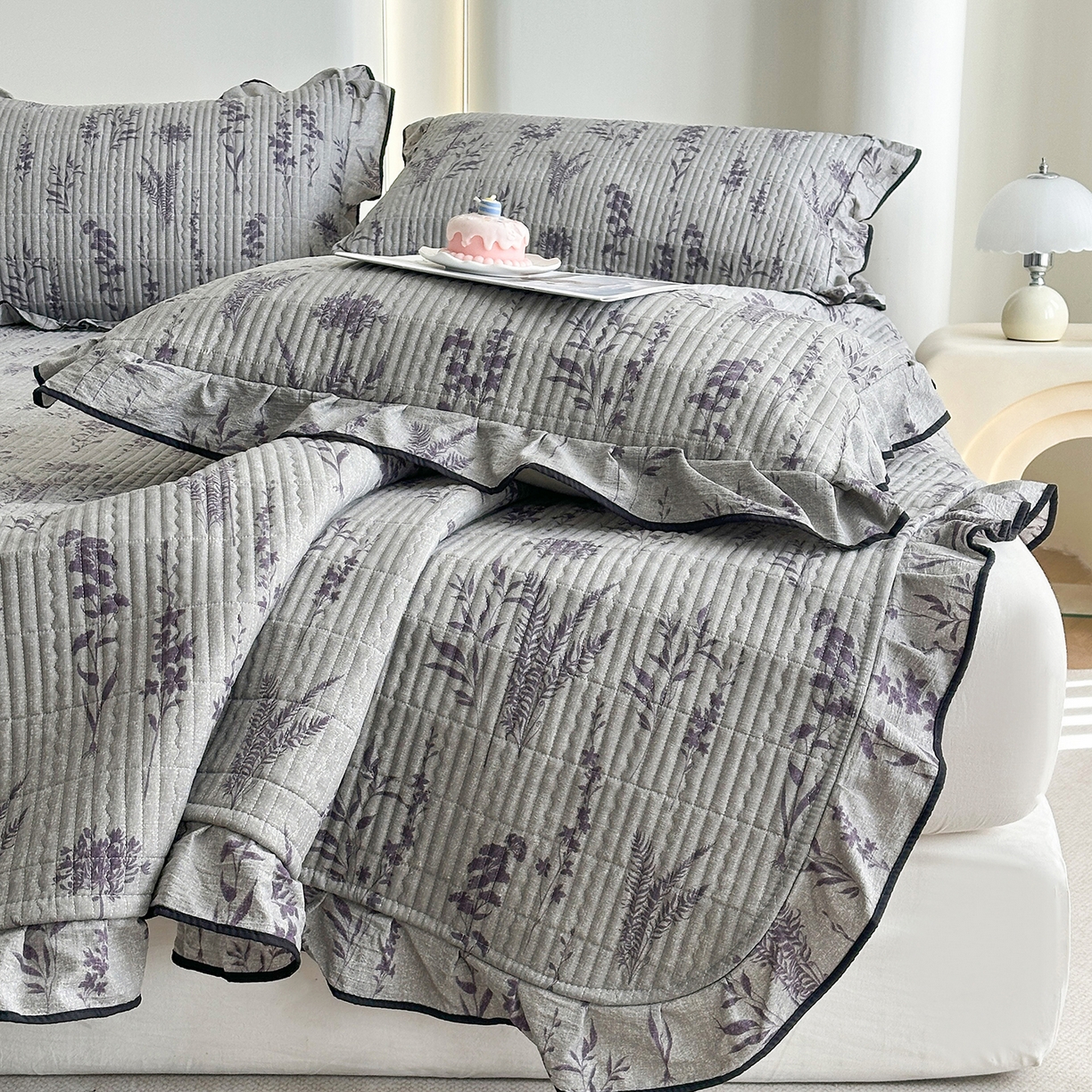 91家纺网 家纺一手货源 找家纺 （总）幸嘉轩 2026新款双层纱花边床盖单件加厚夹棉云感皱皱纱花边款床单三件套