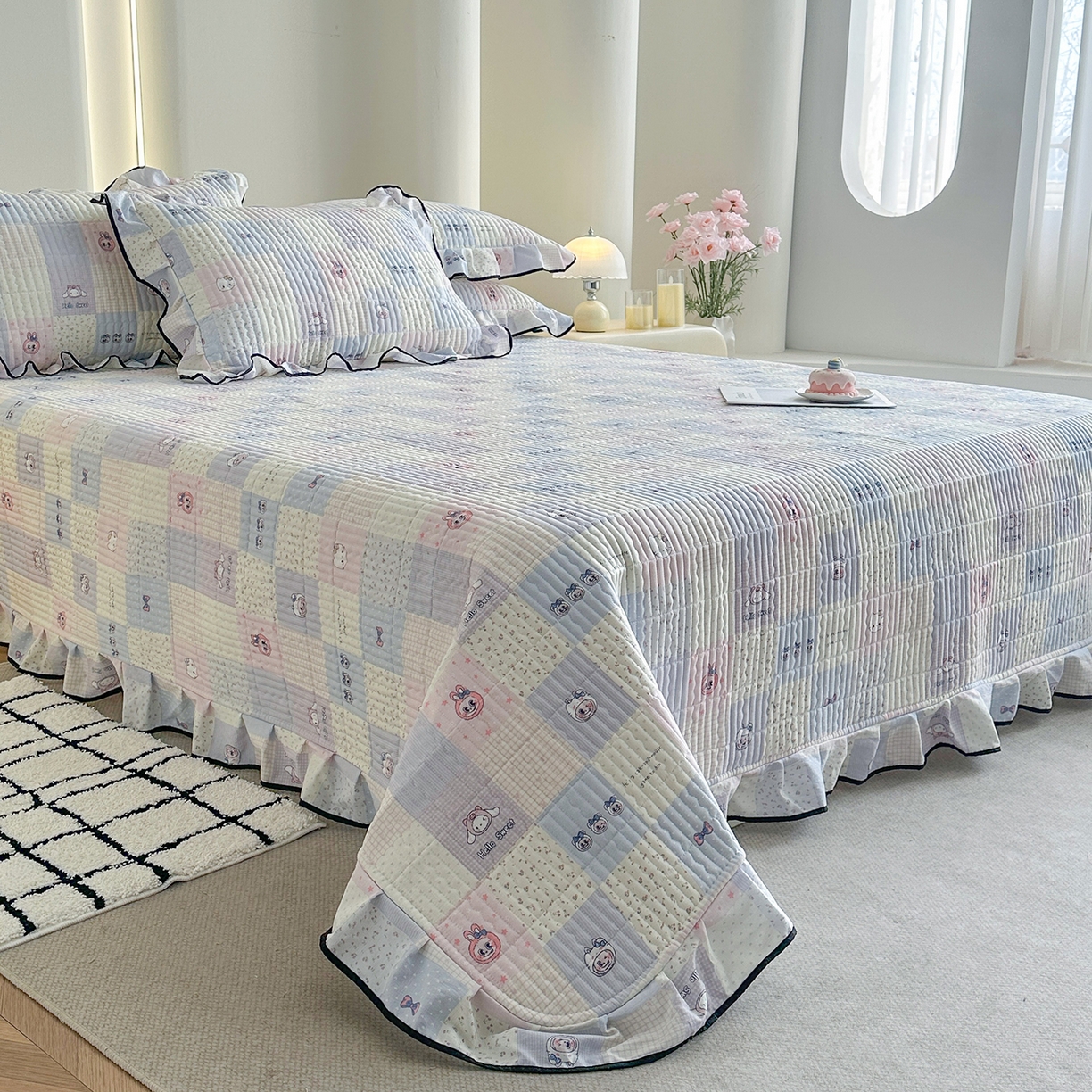 91家纺网 家纺一手货源 找家纺 幸嘉轩 2026新款双层纱花边床盖单件加厚夹棉云感皱皱纱花边款床单三件套 蓝布布