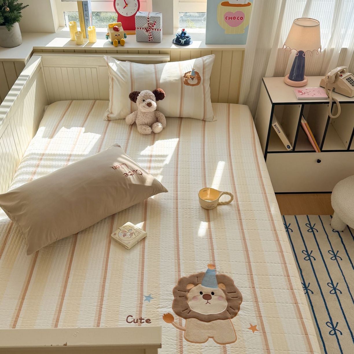 91家纺网 家纺一手货源 找家纺 吾欢心 2026新款贴布绣水洗棉床盖款夏被四件套 夏凉被空调被 小狮子