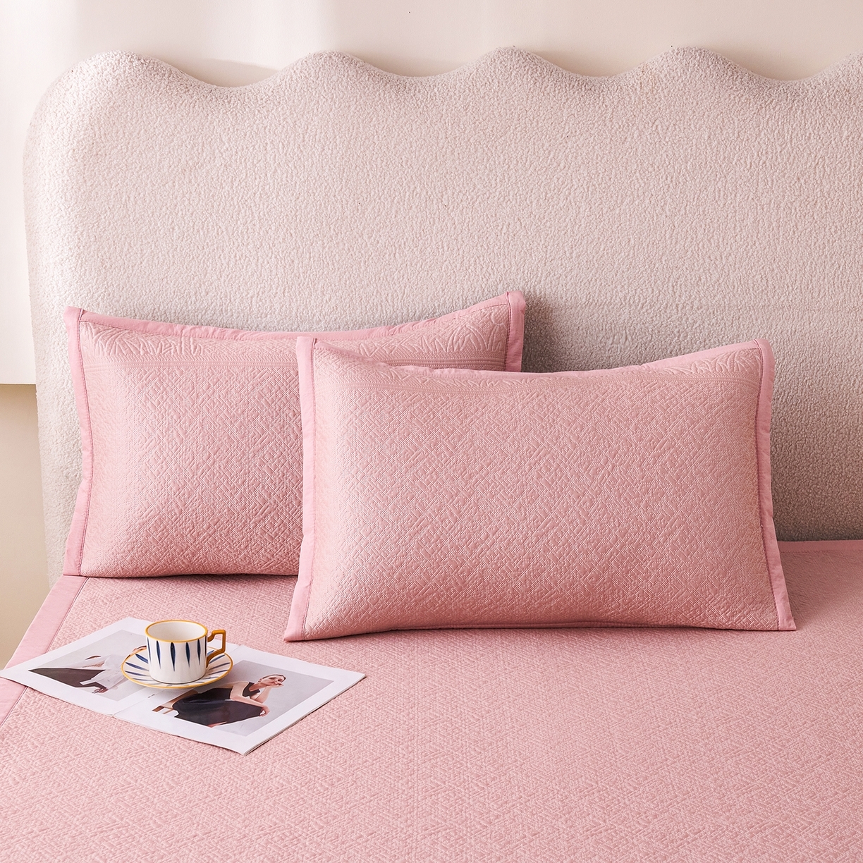 91家纺网 家纺一手货源 找家纺 （总）尚品凤凰 2026新款凉豆豆平铺款凉席--幸运草系列