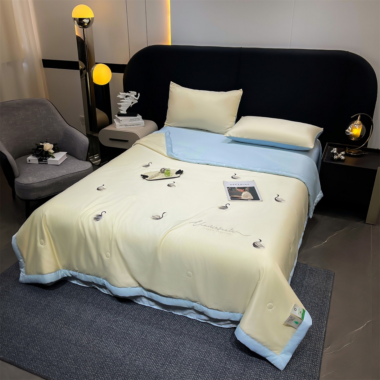 91家纺网 家纺一手货源 找家纺 梵蒂莎 2026新款满绣系列-水洗真丝空调被水洗冰丝夏被四件套夏凉被（需要买家秀，加微信） 天鹅-白蓝