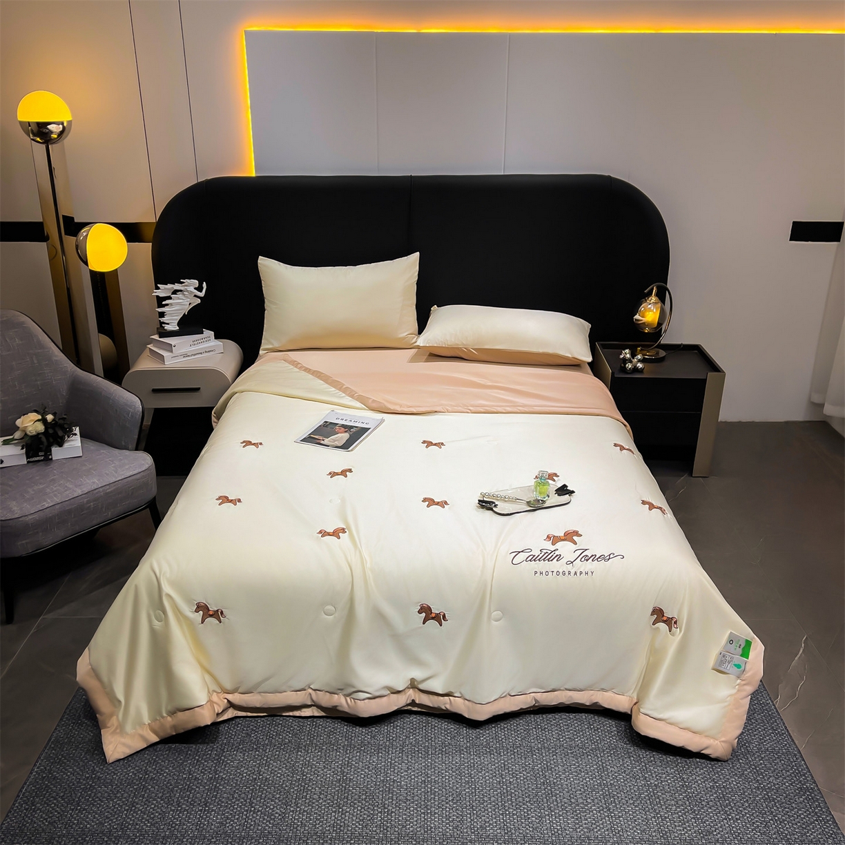 91家纺网 家纺一手货源 找家纺 梵蒂莎 2026新款满绣系列-水洗真丝空调被水洗冰丝夏被四件套夏凉被（需要买家秀，加微信） 小马-白香槟