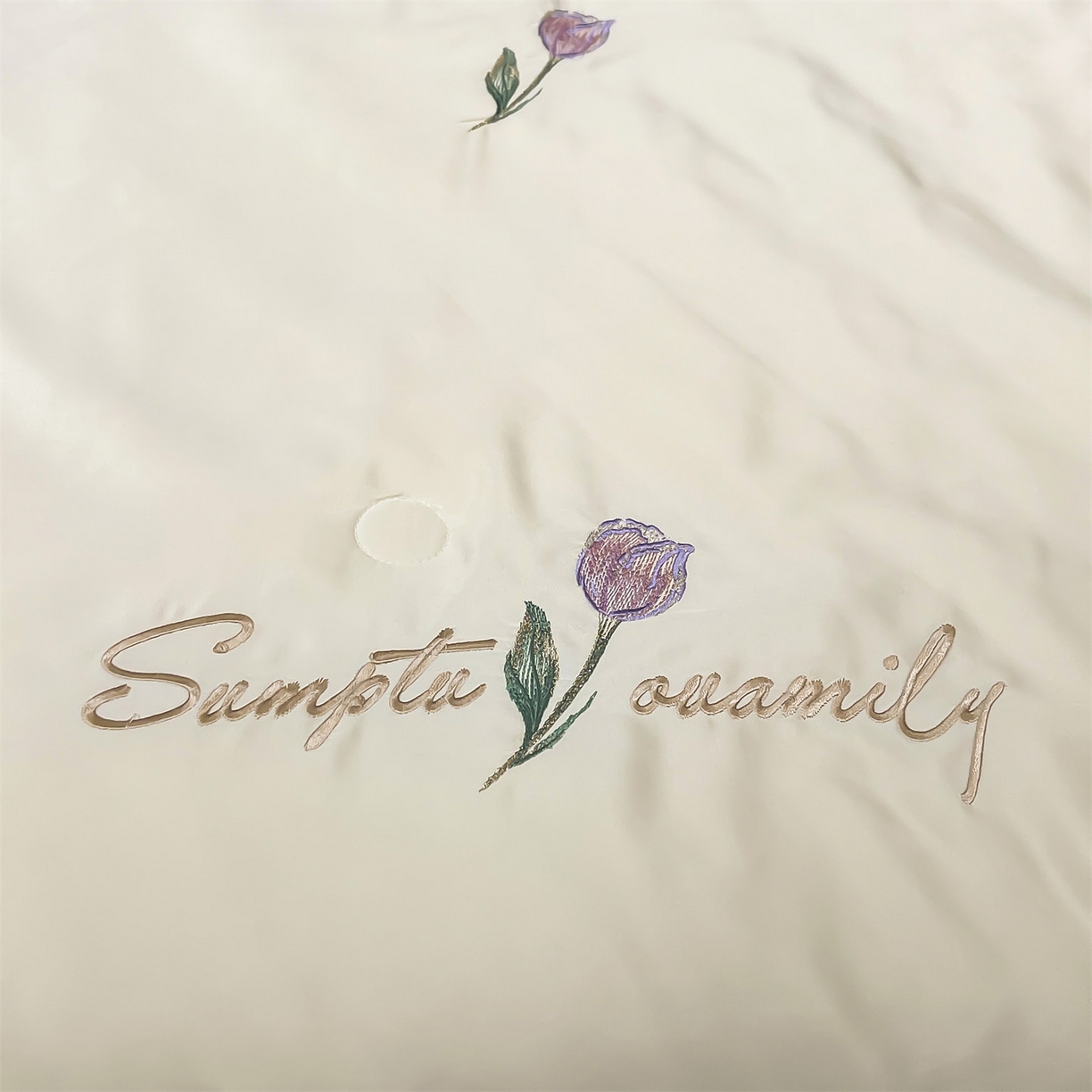 91家纺网 家纺一手货源 找家纺 梵蒂莎 2026新款满绣系列-水洗真丝空调被水洗冰丝夏被四件套夏凉被（需要买家秀，加微信） 郁金香-白绿