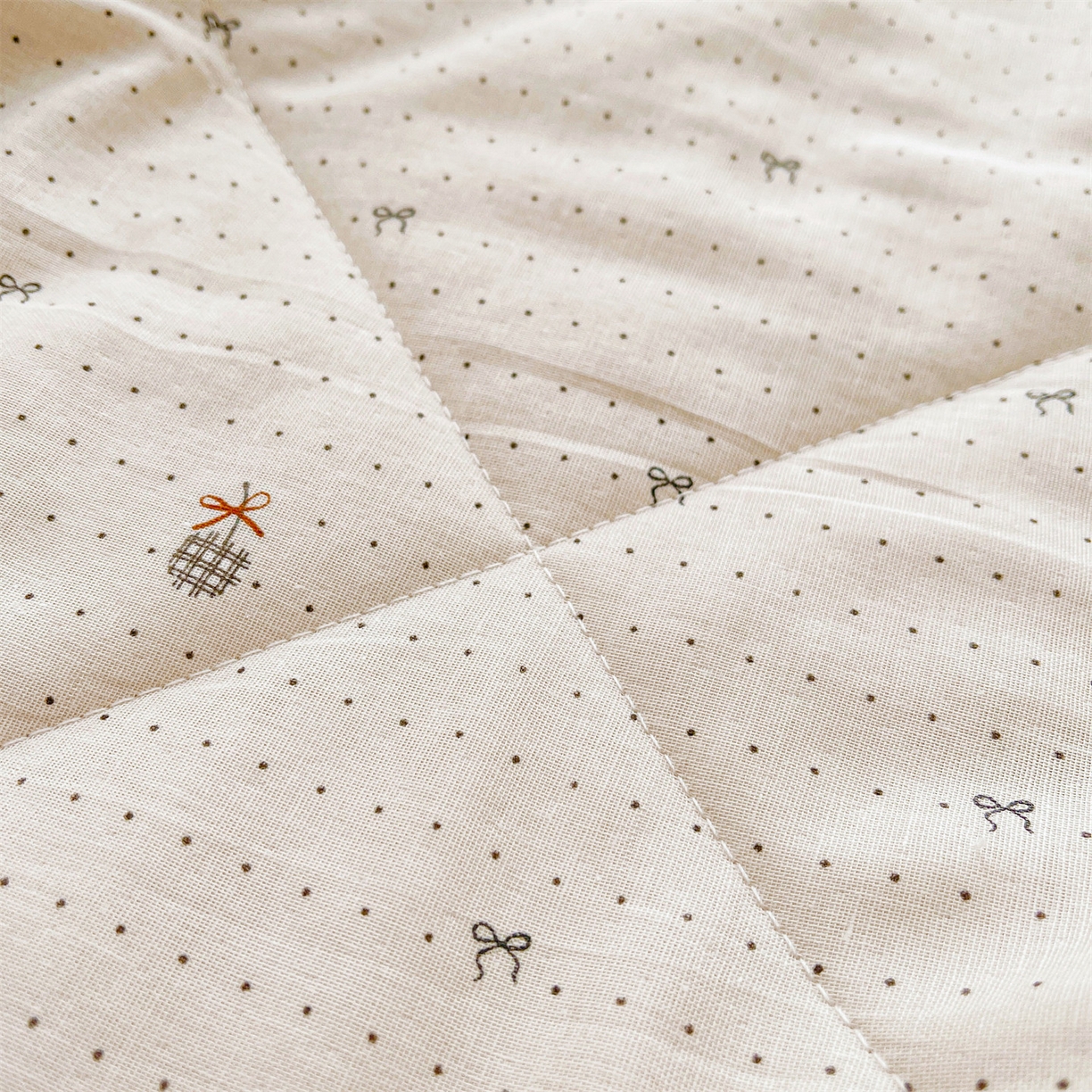 91家纺网 家纺一手货源 找家纺 梵蒂莎 2026新款全棉双层纱夏被四件套100%棉花夏凉被里外纯棉被子被芯（需要买家秀，加微信） 点点微澜