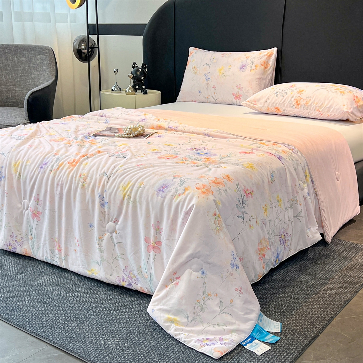 91家纺网 家纺一手货源 找家纺 小禹仔家纺 2026新款氨纶凉感印花夏被 风荷举