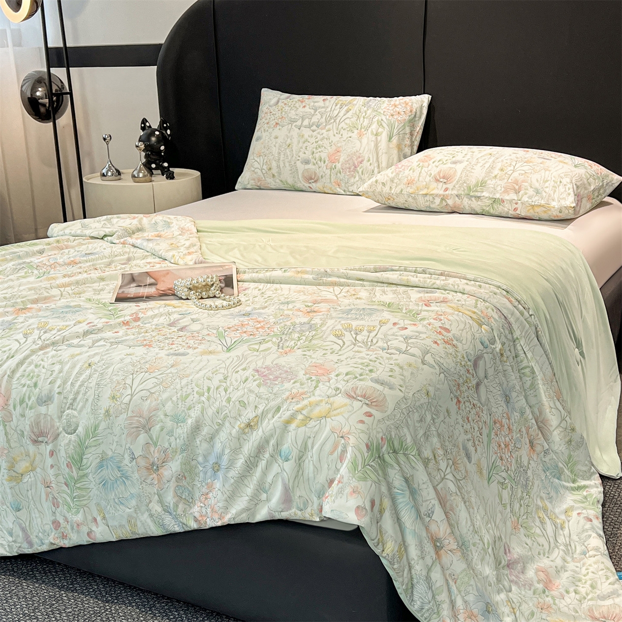 91家纺网 家纺一手货源 找家纺 小禹仔家纺 2026新款氨纶凉感印花夏被 花陌语