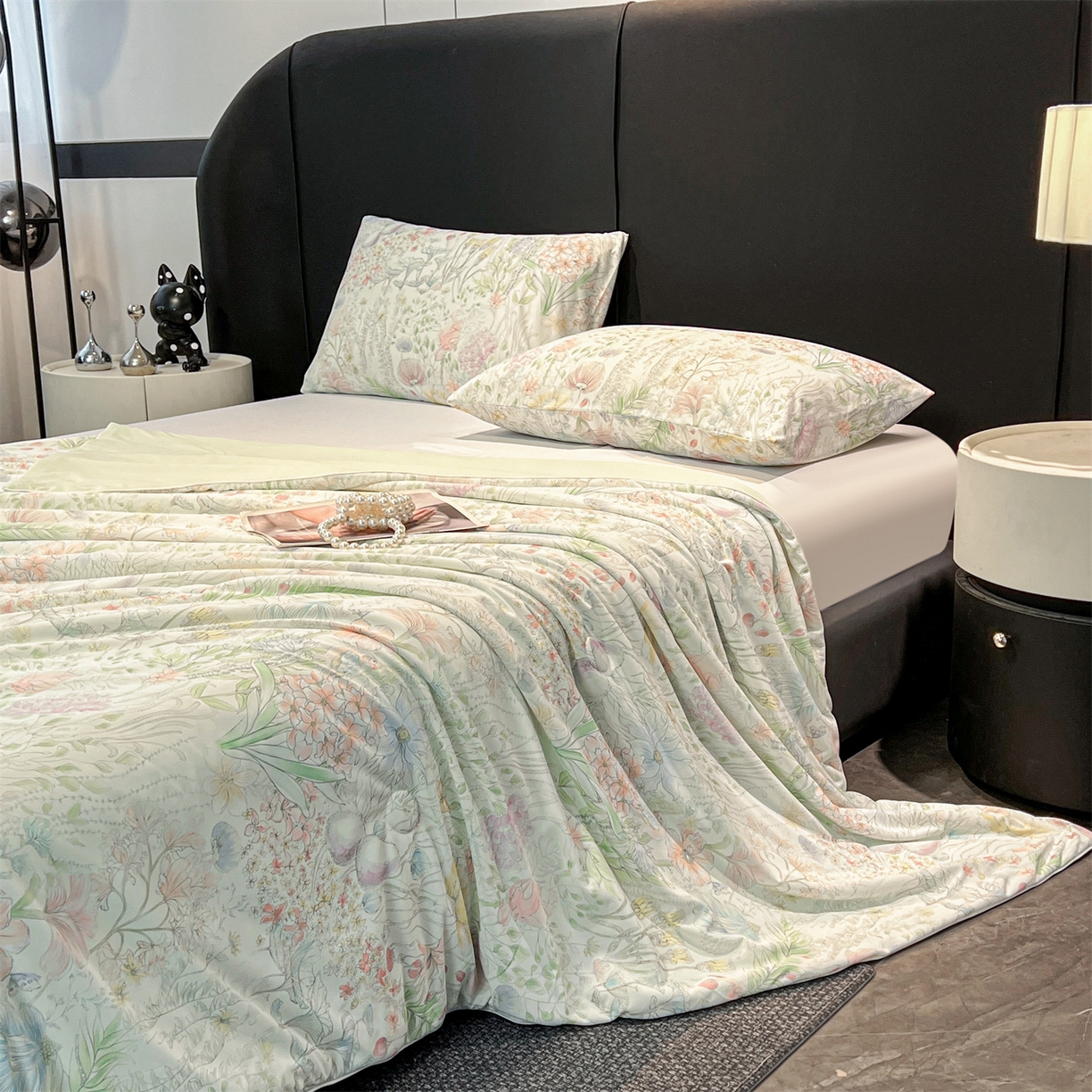 91家纺网 家纺一手货源 找家纺 小禹仔家纺 2026新款氨纶凉感印花夏被 花陌语