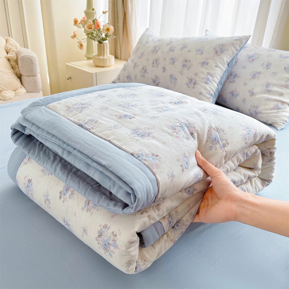 91家纺网 家纺一手货源 找家纺 梵蒂莎 2026新款全棉双层纱夏被四件套100%棉花夏凉被里外纯棉被子被芯（需要买家秀，加微信） 夏日牡丹-米