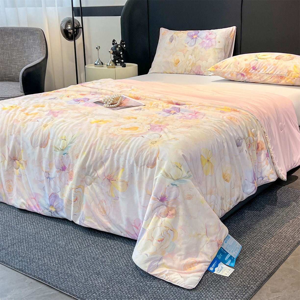 91家纺网 家纺一手货源 找家纺 小禹仔家纺 2026新款氨纶凉感印花夏被 櫻绯雨