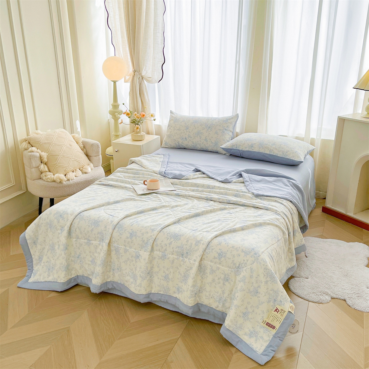 91家纺网 家纺一手货源 找家纺 梵蒂莎 2026新款全棉双层纱夏被四件套100%棉花夏凉被里外纯棉被子被芯（需要买家秀，加微信） 烟霞漫舞-蓝