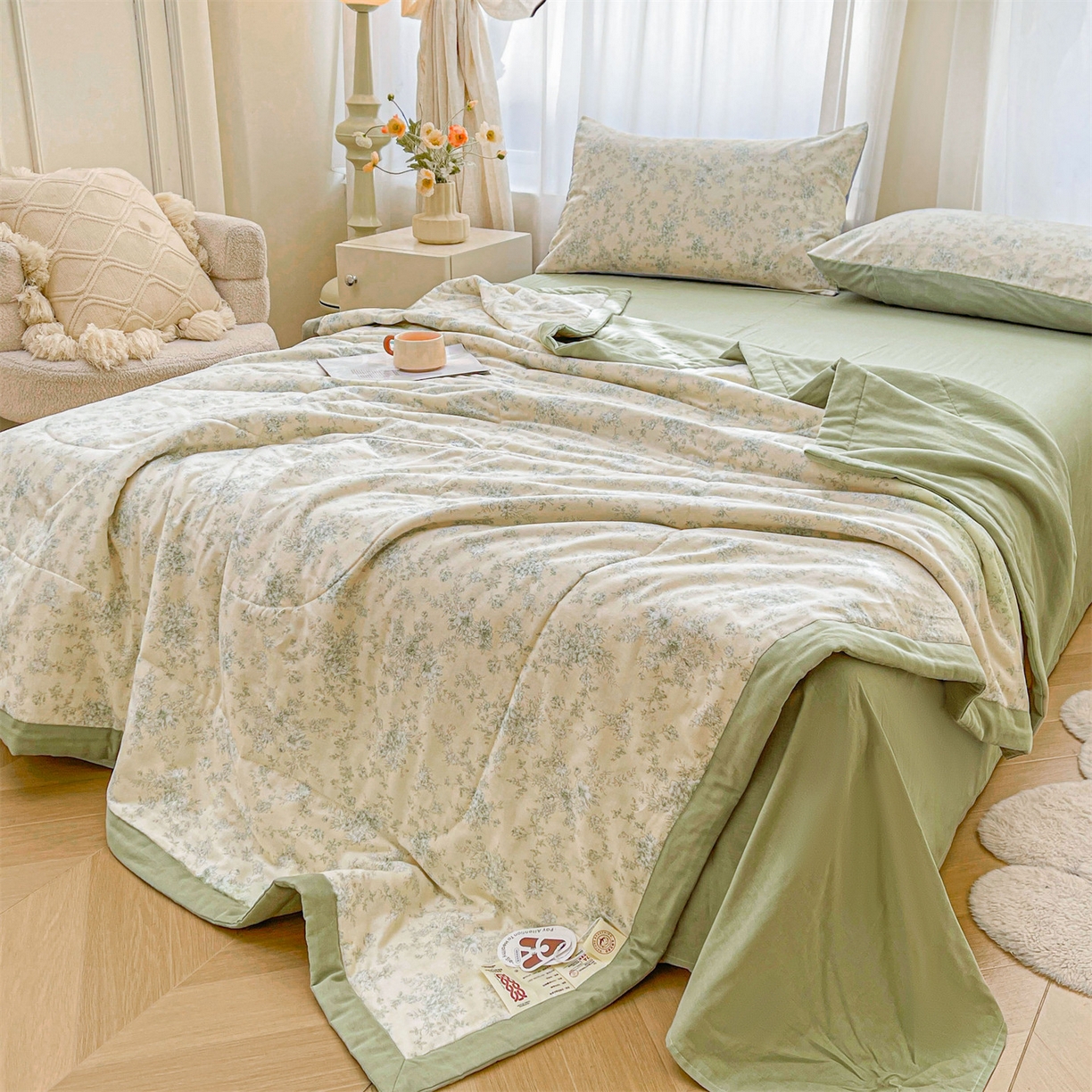 91家纺网 家纺一手货源 找家纺 梵蒂莎 2026新款全棉双层纱夏被四件套100%棉花夏凉被里外纯棉被子被芯（需要买家秀，加微信） 烟霞漫舞-绿