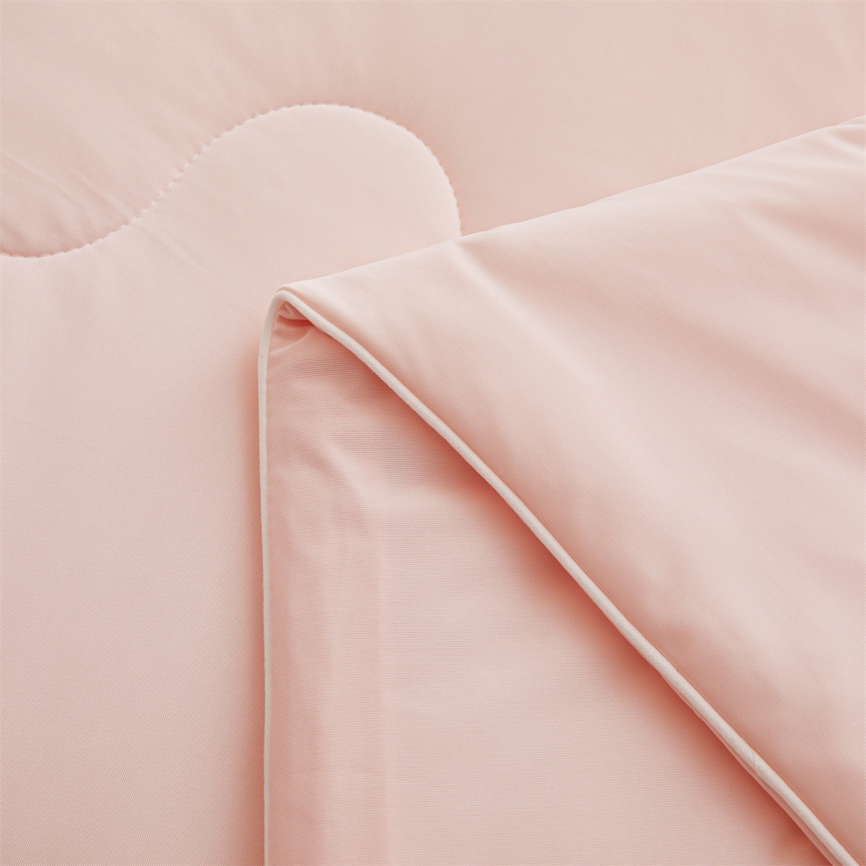 91家纺网 家纺一手货源 找家纺 小禹仔家纺 2026新款氨纶凉感印花夏被 冰感粉