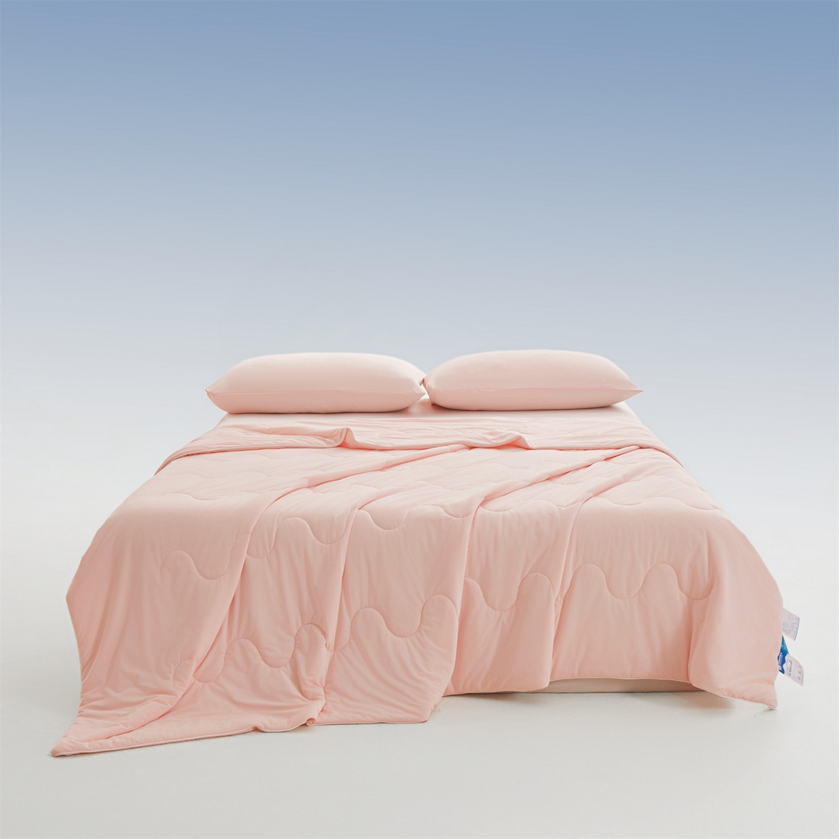 91家纺网 家纺一手货源 找家纺 小禹仔家纺 2026新款氨纶凉感印花夏被 冰感粉