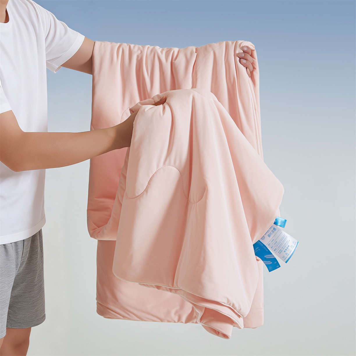 91家纺网 家纺一手货源 找家纺 小禹仔家纺 2026新款氨纶凉感印花夏被 冰感粉