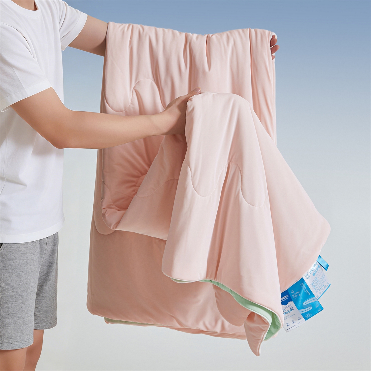 91家纺网 家纺一手货源 找家纺 小禹仔家纺 2026新款氨纶凉感印花夏被 冰感粉拼薄荷绿