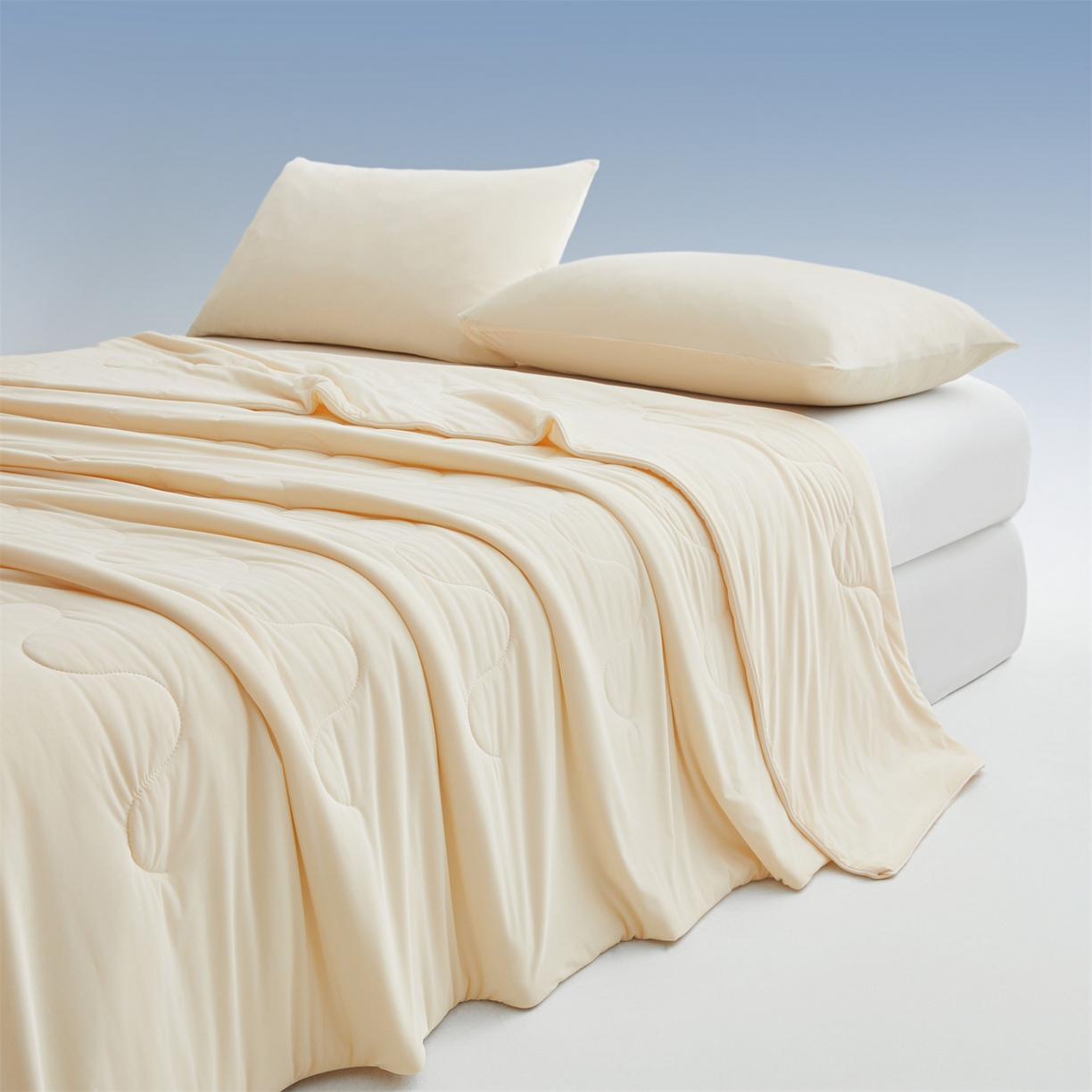 91家纺网 家纺一手货源 找家纺 小禹仔家纺 2026新款氨纶凉感印花夏被 米色