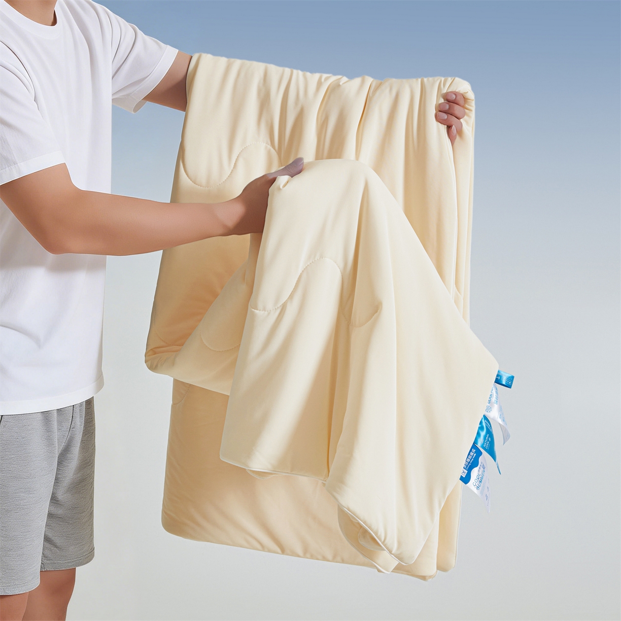 91家纺网 家纺一手货源 找家纺 小禹仔家纺 2026新款氨纶凉感印花夏被 米色