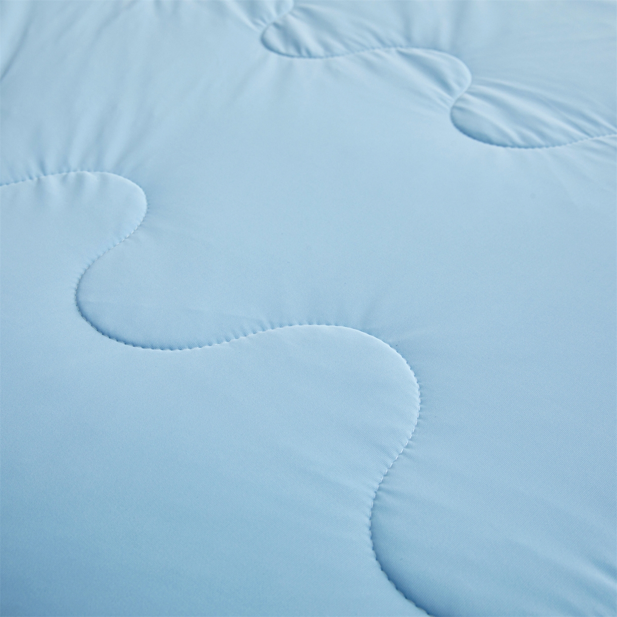 91家纺网 家纺一手货源 找家纺 小禹仔家纺 2026新款氨纶凉感印花夏被 天空蓝