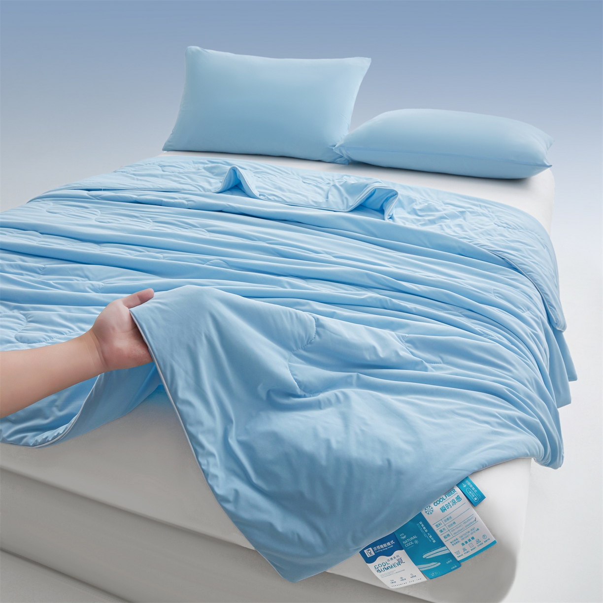 91家纺网 家纺一手货源 找家纺 小禹仔家纺 2026新款氨纶凉感印花夏被 天空蓝