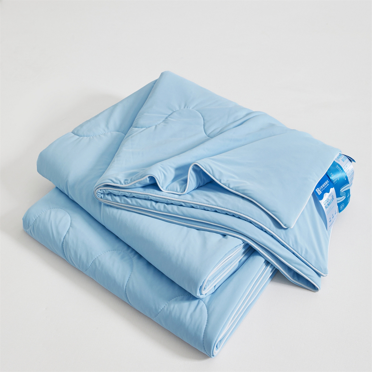 91家纺网 家纺一手货源 找家纺 小禹仔家纺 2026新款氨纶凉感印花夏被 天空蓝