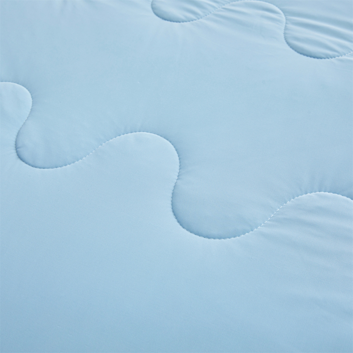 91家纺网 家纺一手货源 找家纺 小禹仔家纺 2026新款氨纶凉感印花夏被 天空蓝拼米色