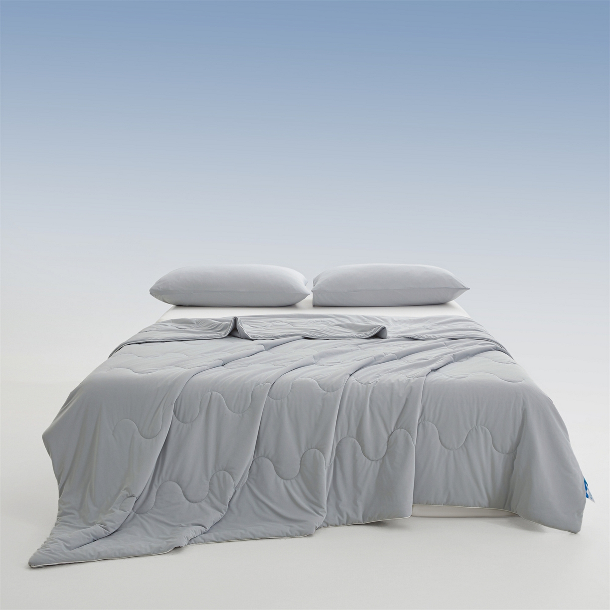 91家纺网 家纺一手货源 找家纺 小禹仔家纺 2026新款氨纶凉感印花夏被 烟云灰