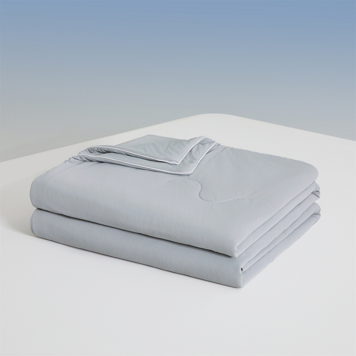 91家纺网 家纺一手货源 找家纺 小禹仔家纺 2026新款氨纶凉感印花夏被 烟云灰