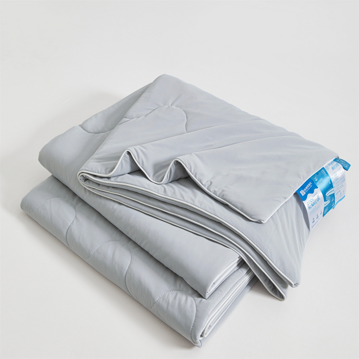 91家纺网 家纺一手货源 找家纺 小禹仔家纺 2026新款氨纶凉感印花夏被 烟云灰