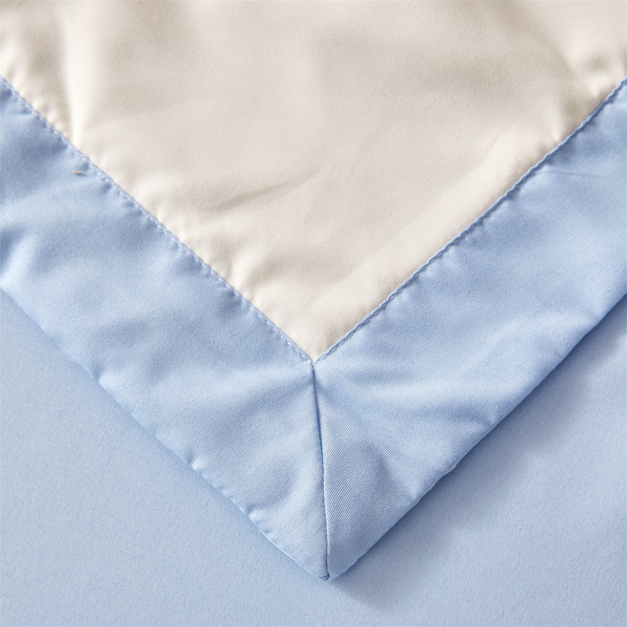 91家纺网 家纺一手货源 找家纺 梵蒂莎 【地板价】2026新品水洗棉新疆棉花夏被纯色夏被格子小清新空调被被子被芯（需要买家秀，加微信） 白蓝-蓝边