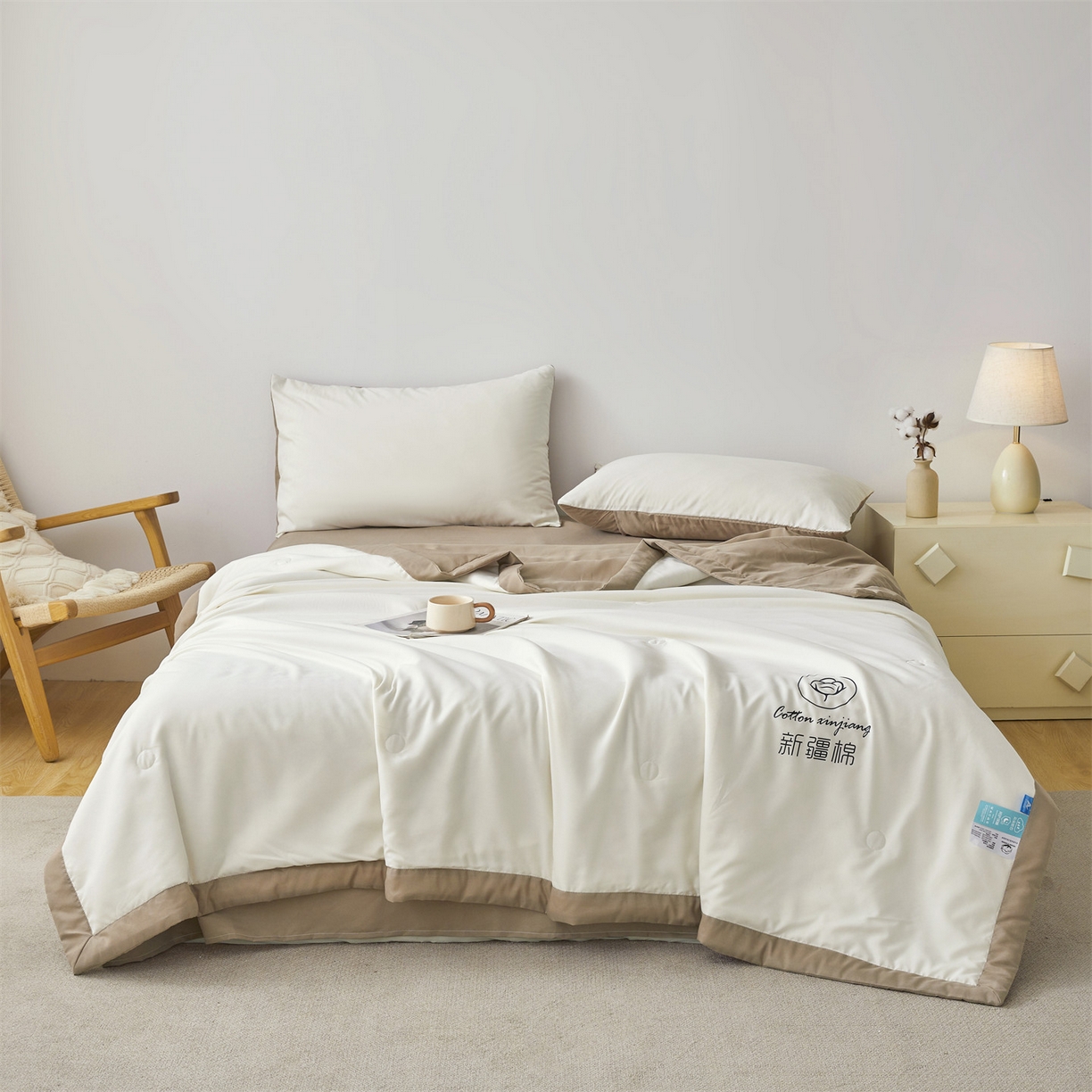 91家纺网 家纺一手货源 找家纺 梵蒂莎 【地板价】2026新品水洗棉新疆棉花夏被纯色夏被格子小清新空调被被子被芯（需要买家秀，加微信） 白咖-咖边