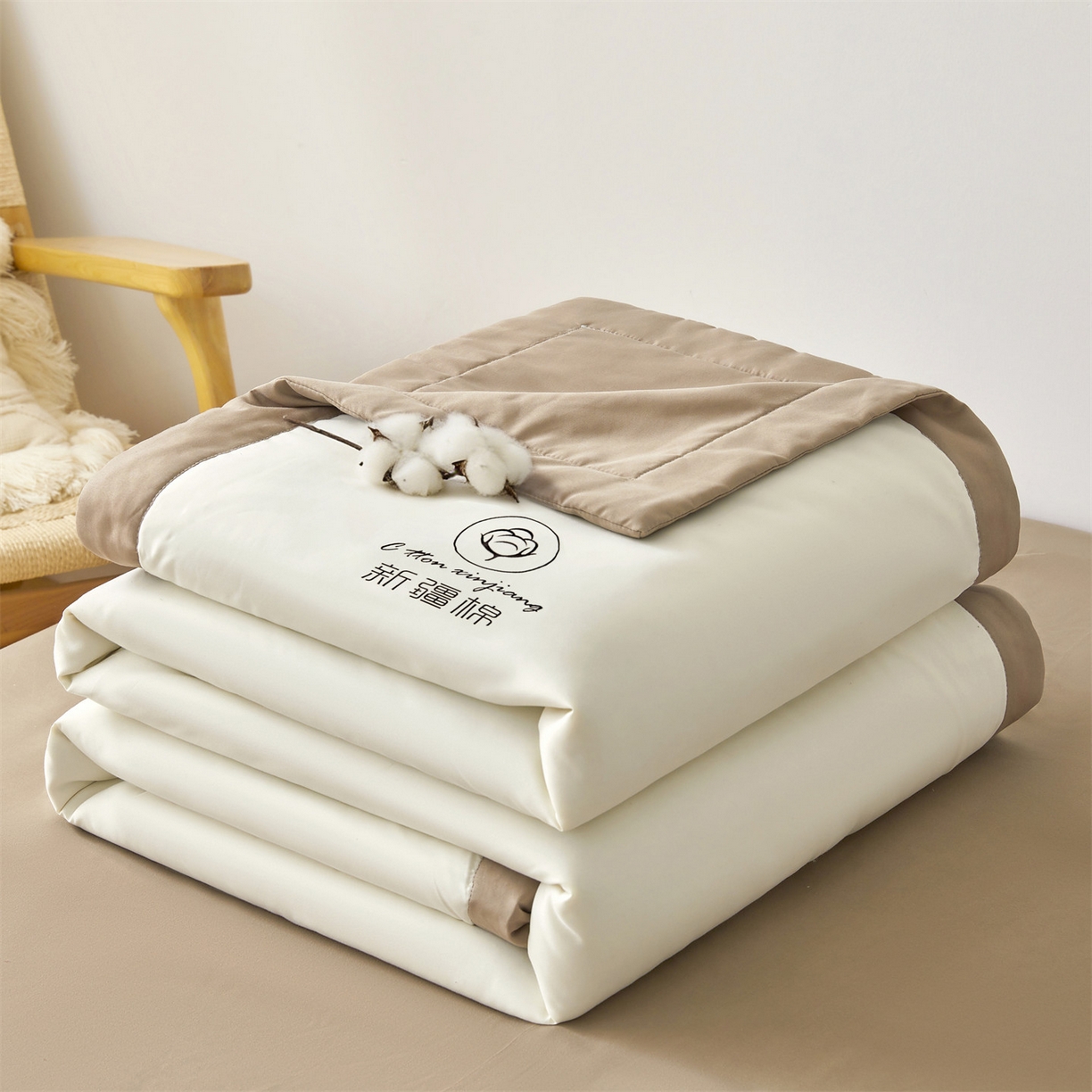 91家纺网 家纺一手货源 找家纺 梵蒂莎 【地板价】2026新品水洗棉新疆棉花夏被纯色夏被格子小清新空调被被子被芯（需要买家秀，加微信） 白咖-咖边