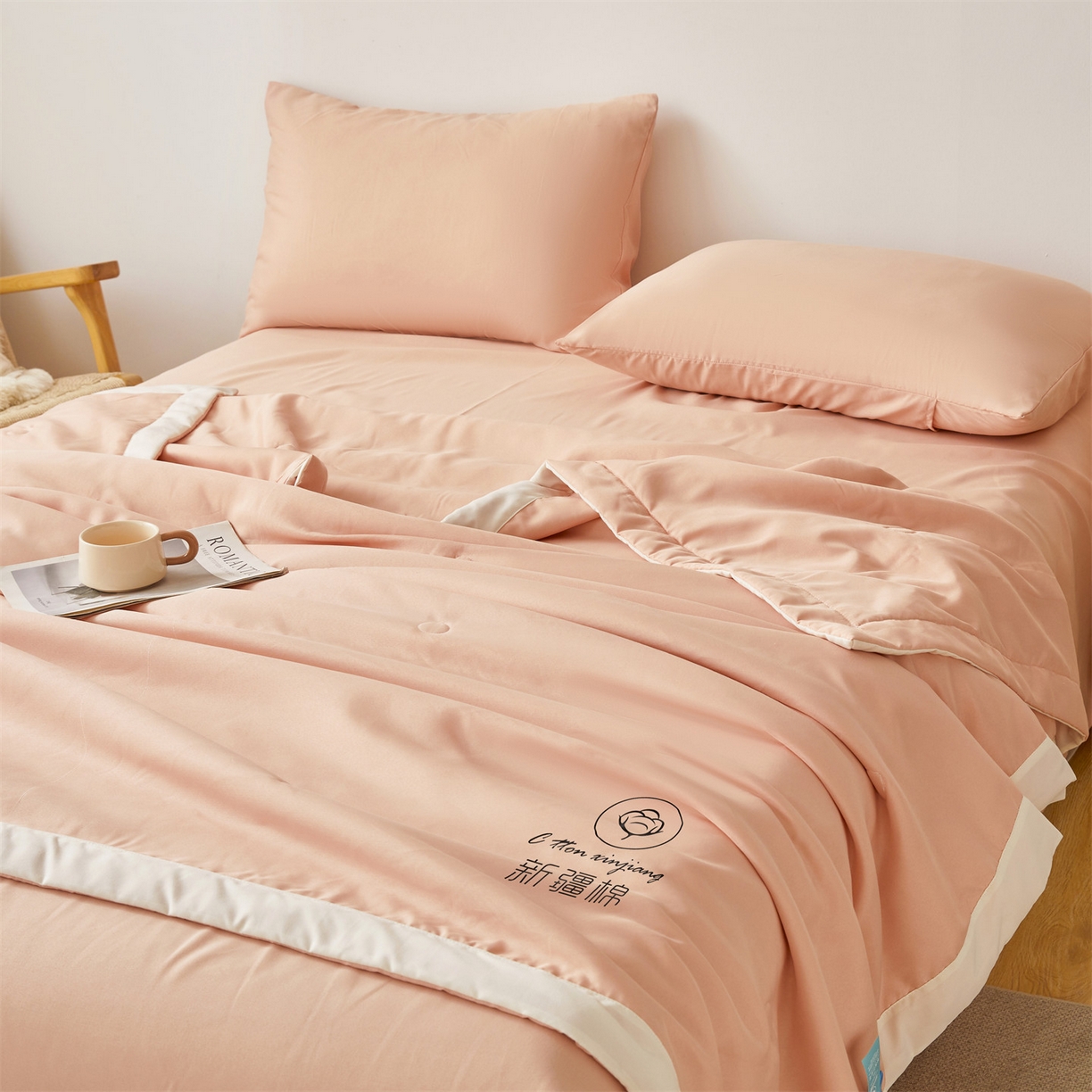 91家纺网 家纺一手货源 找家纺 梵蒂莎 【地板价】2026新品水洗棉新疆棉花夏被纯色夏被格子小清新空调被被子被芯（需要买家秀，加微信） 粉玉-白边