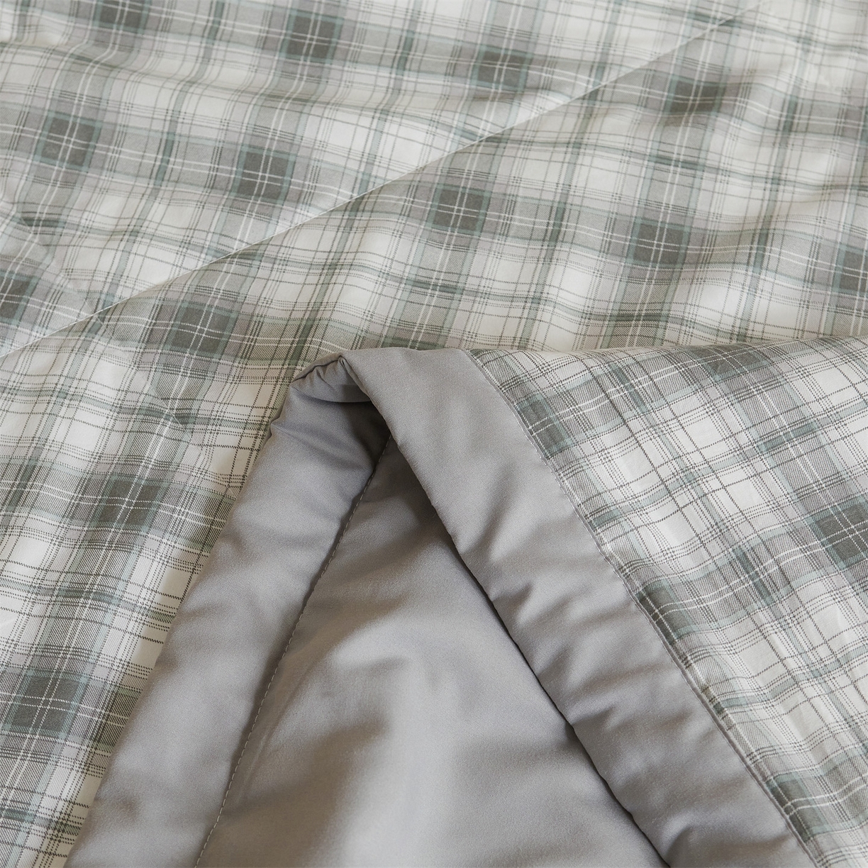 91家纺网 家纺一手货源 找家纺 梵蒂莎 【地板价】2026新品水洗棉新疆棉花夏被无印风夏被格子空调被被子被芯（需要买家秀，加微信） 艾琳-灰