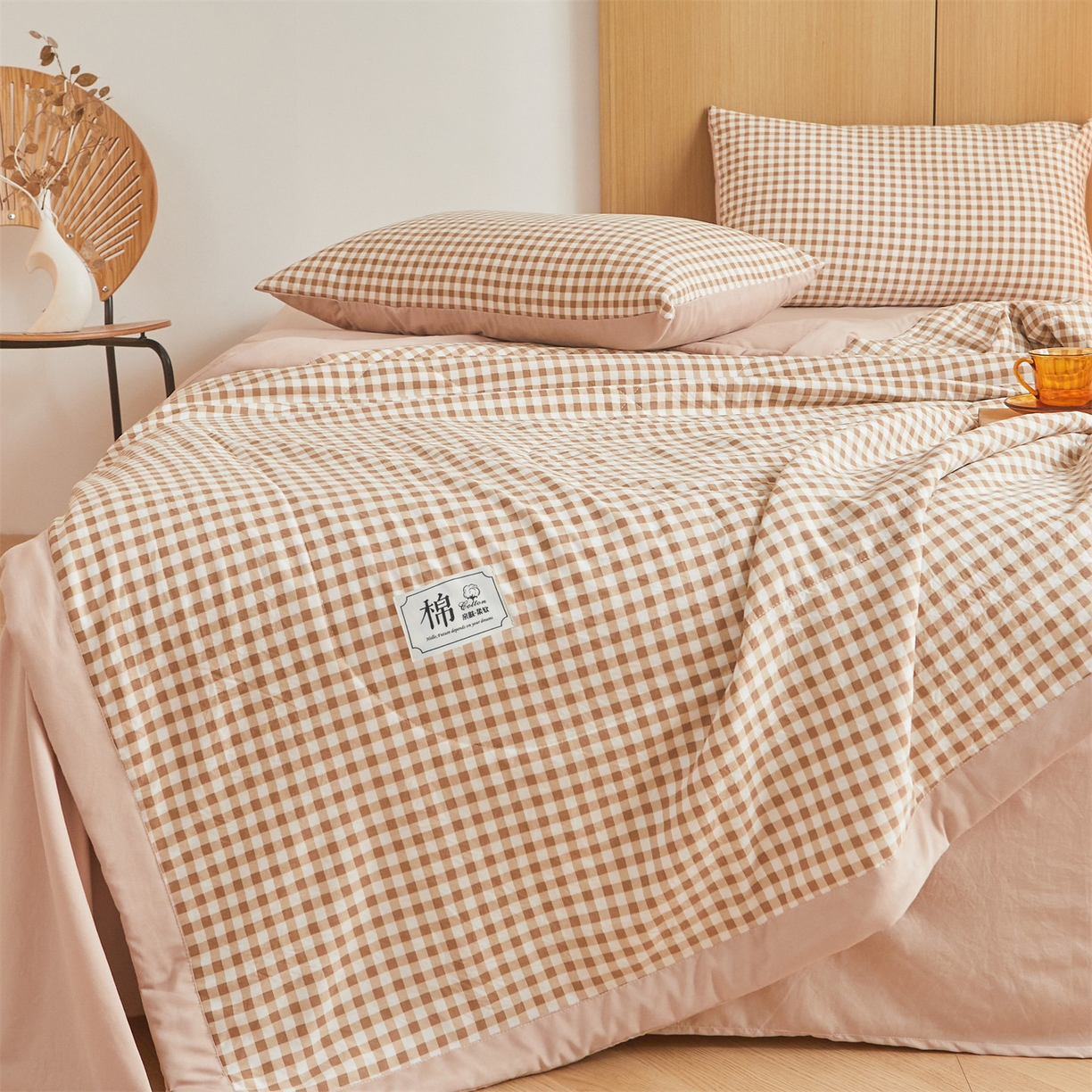 91家纺网 家纺一手货源 找家纺 梵蒂莎 【地板价】2026新品水洗棉新疆棉花夏被无印风夏被格子空调被被子被芯（需要买家秀，加微信） 浅米小格