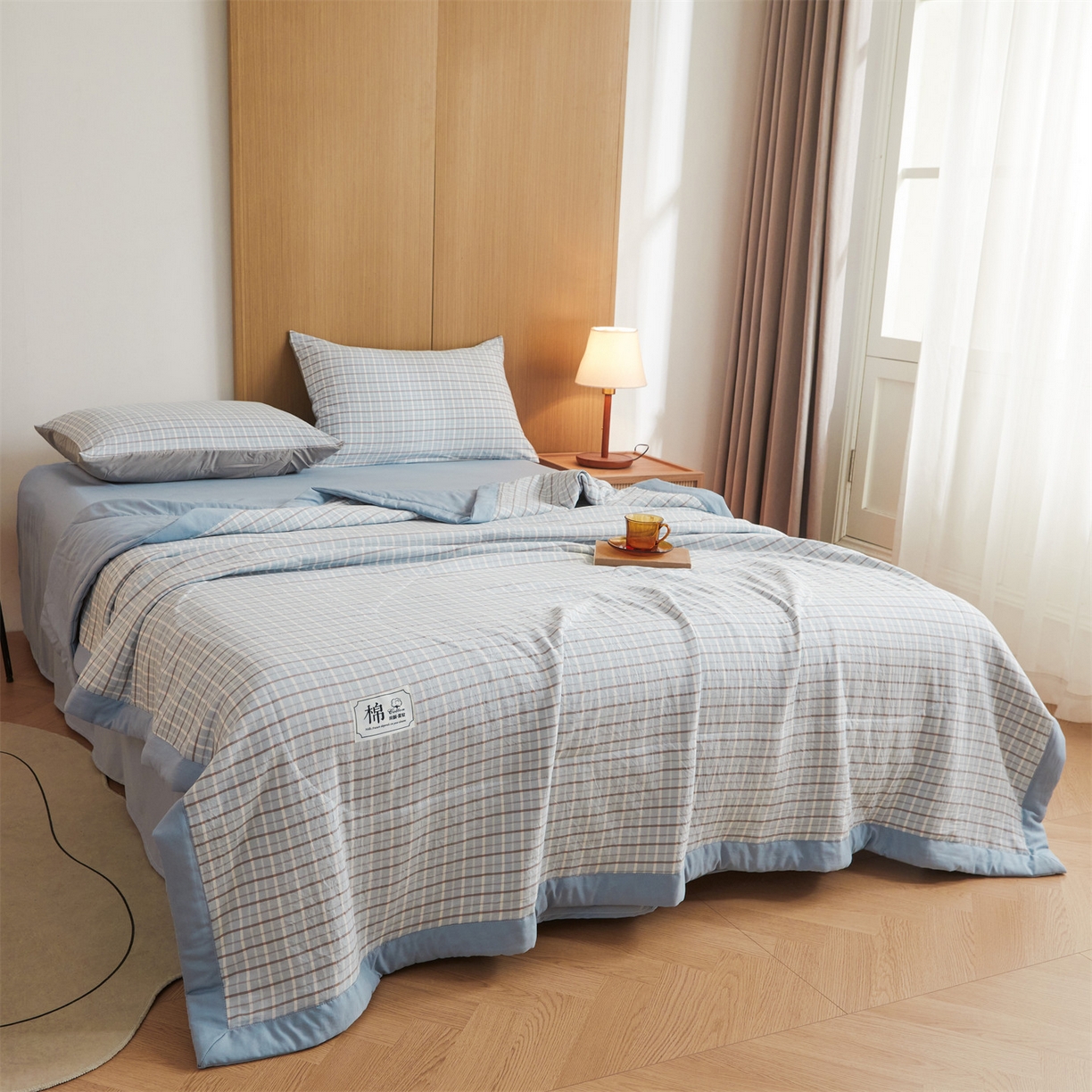 91家纺网 家纺一手货源 找家纺 梵蒂莎 【地板价】2026新品水洗棉新疆棉花夏被无印风夏被格子空调被被子被芯（需要买家秀，加微信） 若兮-蓝