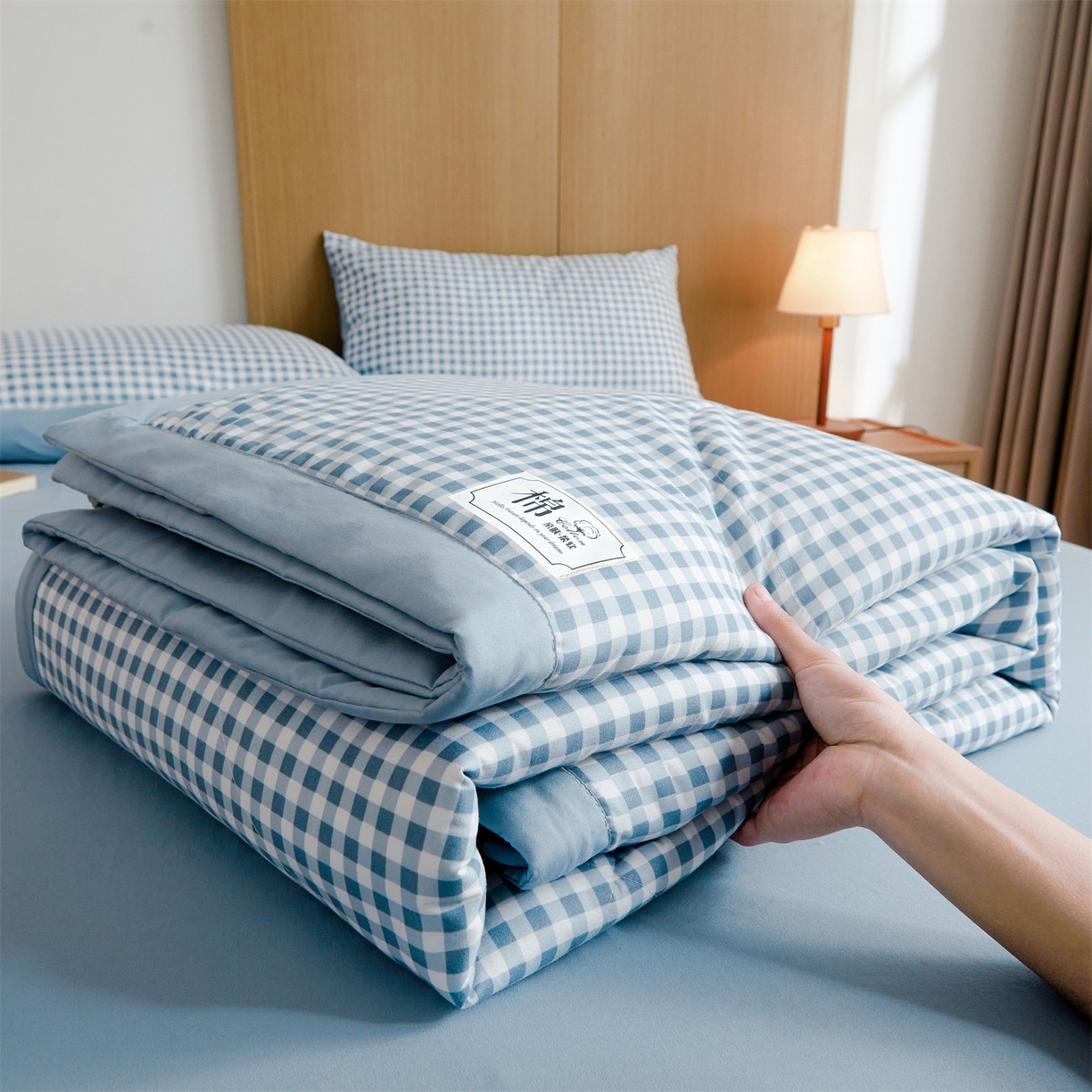 91家纺网 家纺一手货源 找家纺 梵蒂莎 【地板价】2026新品水洗棉新疆棉花夏被无印风夏被格子空调被被子被芯（需要买家秀，加微信） 水兰小格