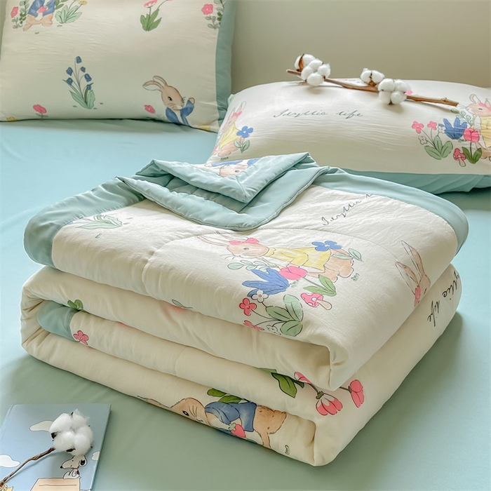 91家纺网 家纺一手货源 找家纺 梵蒂莎 【地板价】2026新品水洗棉新疆棉花夏被印花夏被格子小清新空调被被子被芯（需要买家秀，加微信） 爱丽丝-蓝