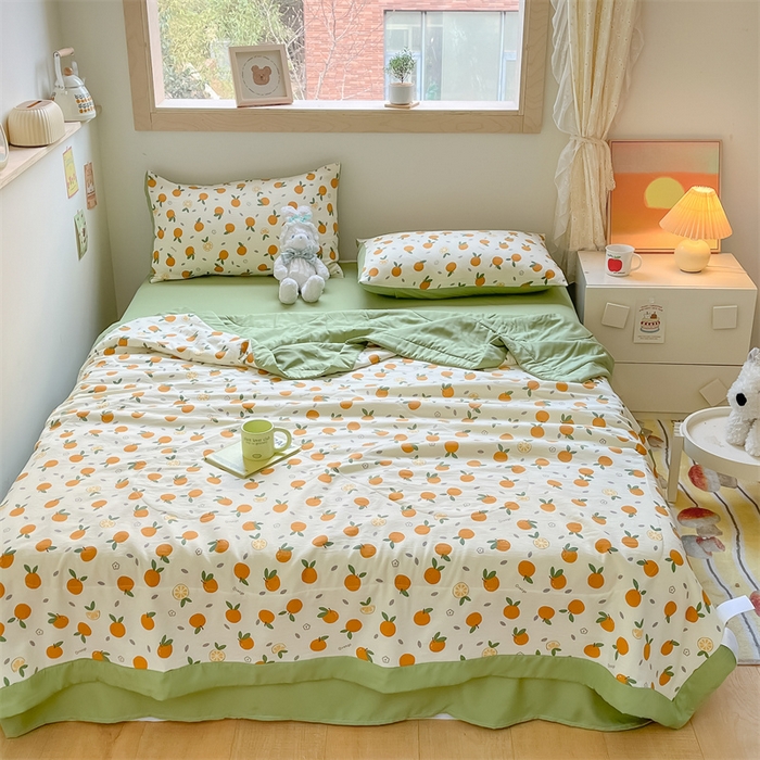 91家纺网 家纺一手货源 找家纺 梵蒂莎 【地板价】2026新品水洗棉新疆棉花夏被印花夏被格子小清新空调被被子被芯（需要买家秀，加微信） 橙意满满-绿