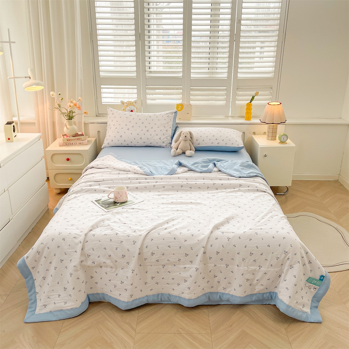 91家纺网 家纺一手货源 找家纺 梵蒂莎 【地板价】2026新品水洗棉新疆棉花夏被印花夏被格子小清新空调被被子被芯（需要买家秀，加微信） 花菲