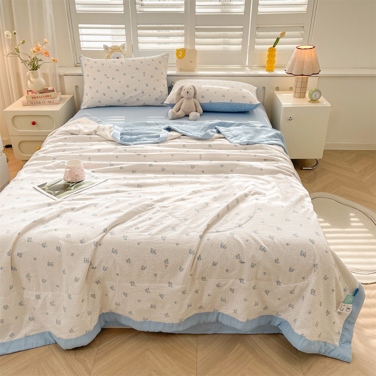 91家纺网 家纺一手货源 找家纺 梵蒂莎 【地板价】2026新品水洗棉新疆棉花夏被印花夏被格子小清新空调被被子被芯（需要买家秀，加微信） 兰花结