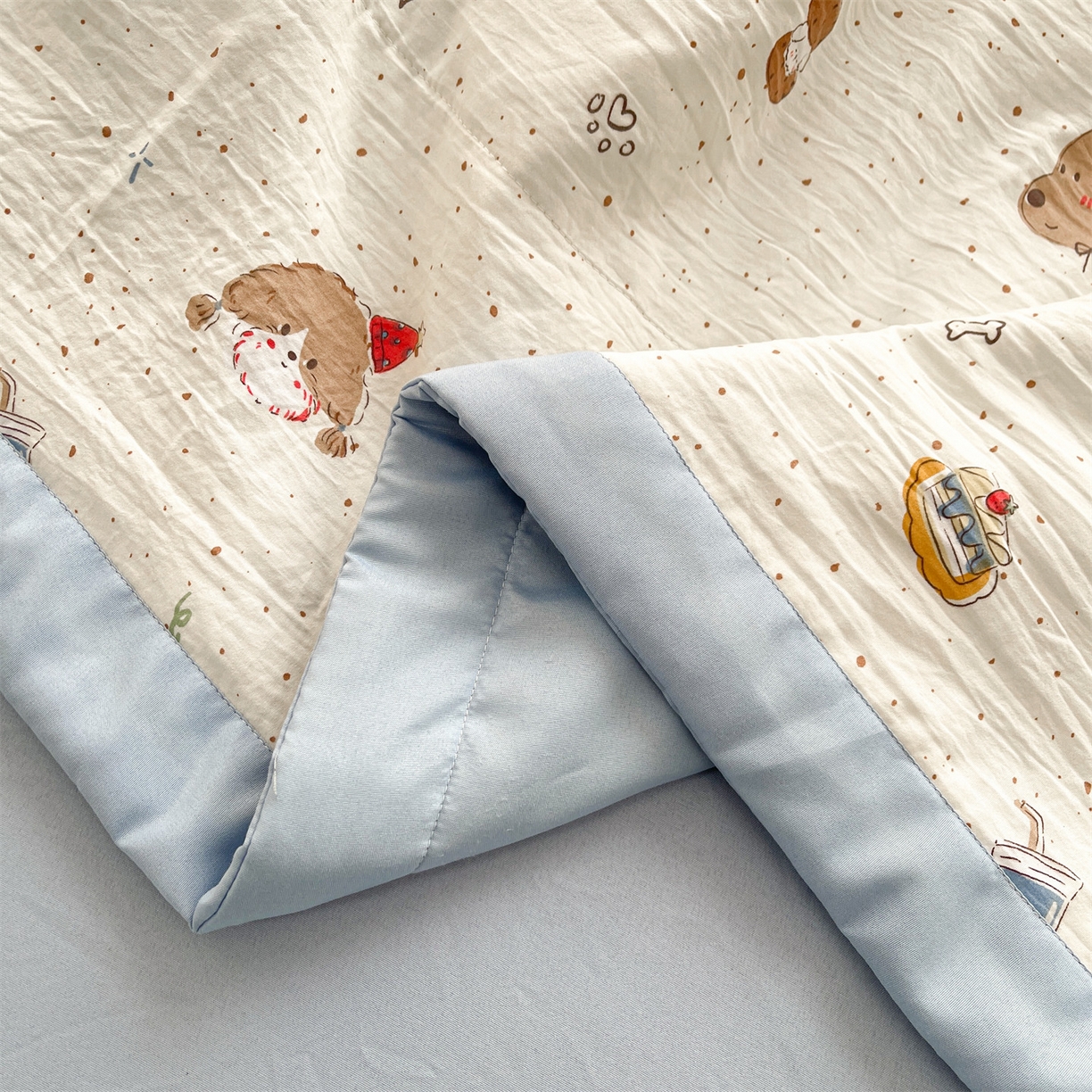 91家纺网 家纺一手货源 找家纺 梵蒂莎 【地板价】2026新品水洗棉新疆棉花夏被印花夏被格子小清新空调被被子被芯（需要买家秀，加微信） 萌趣小狗