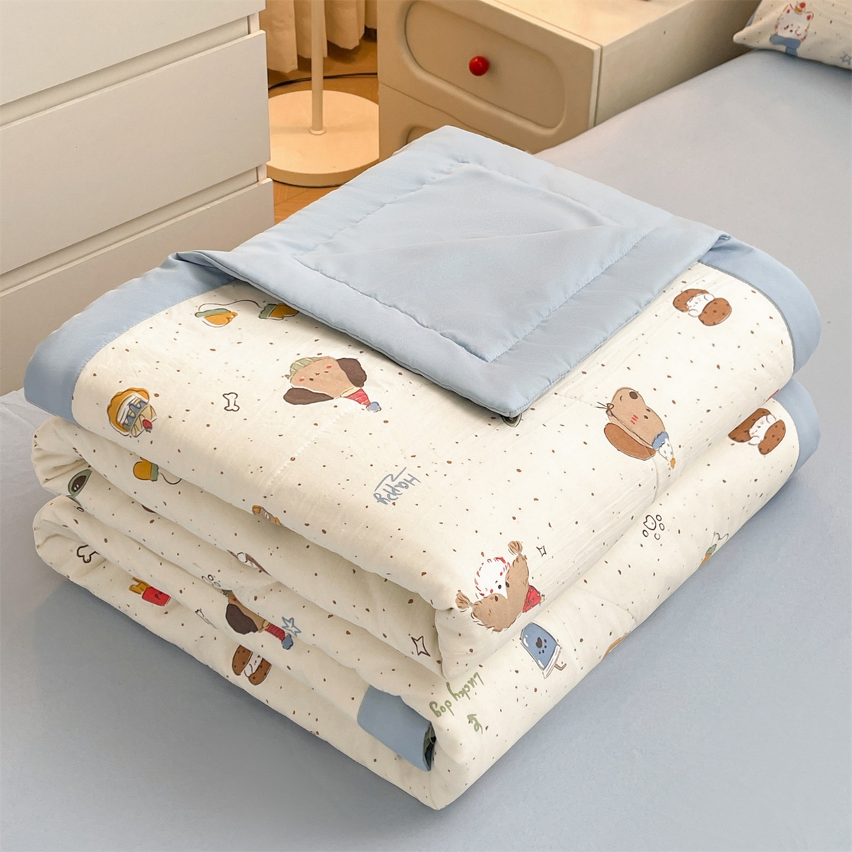 91家纺网 家纺一手货源 找家纺 梵蒂莎 【地板价】2026新品水洗棉新疆棉花夏被印花夏被格子小清新空调被被子被芯（需要买家秀，加微信） 萌趣小狗