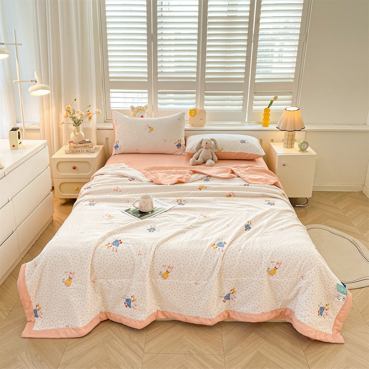 91家纺网 家纺一手货源 找家纺 梵蒂莎 【地板价】2026新品水洗棉新疆棉花夏被印花夏被格子小清新空调被被子被芯（需要买家秀，加微信） 甜心派派女孩