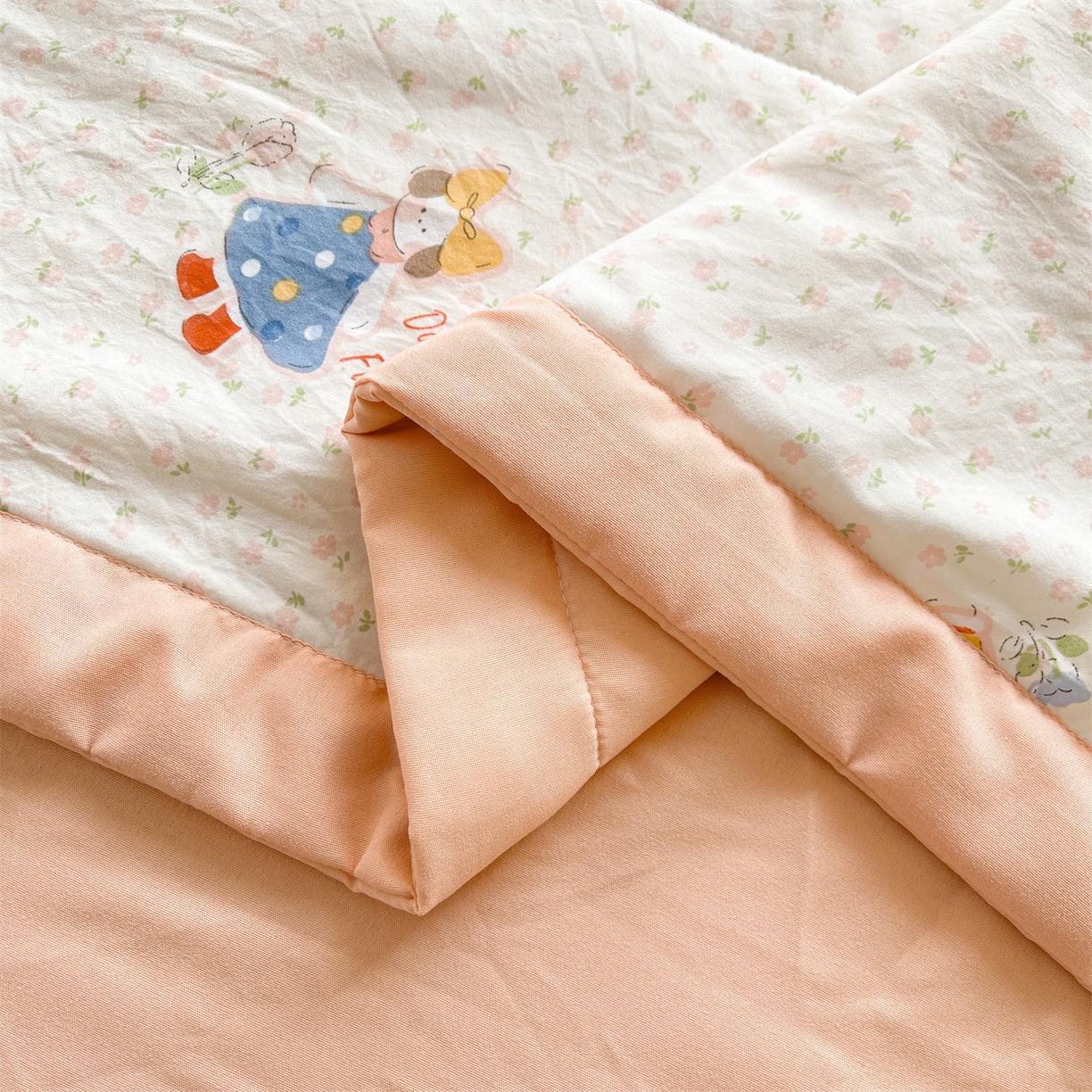 91家纺网 家纺一手货源 找家纺 梵蒂莎 【地板价】2026新品水洗棉新疆棉花夏被印花夏被格子小清新空调被被子被芯（需要买家秀，加微信） 甜心派派女孩