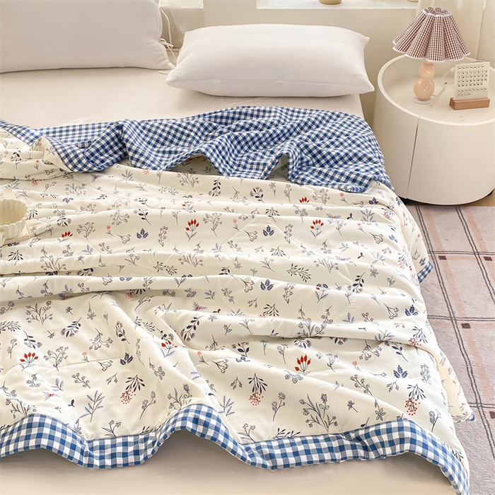 91家纺网 家纺一手货源 找家纺 梵蒂莎 【地板价】2026新品水洗棉新疆棉花夏被印花夏被格子小清新空调被被子被芯（需要买家秀，加微信） 摇曳星光