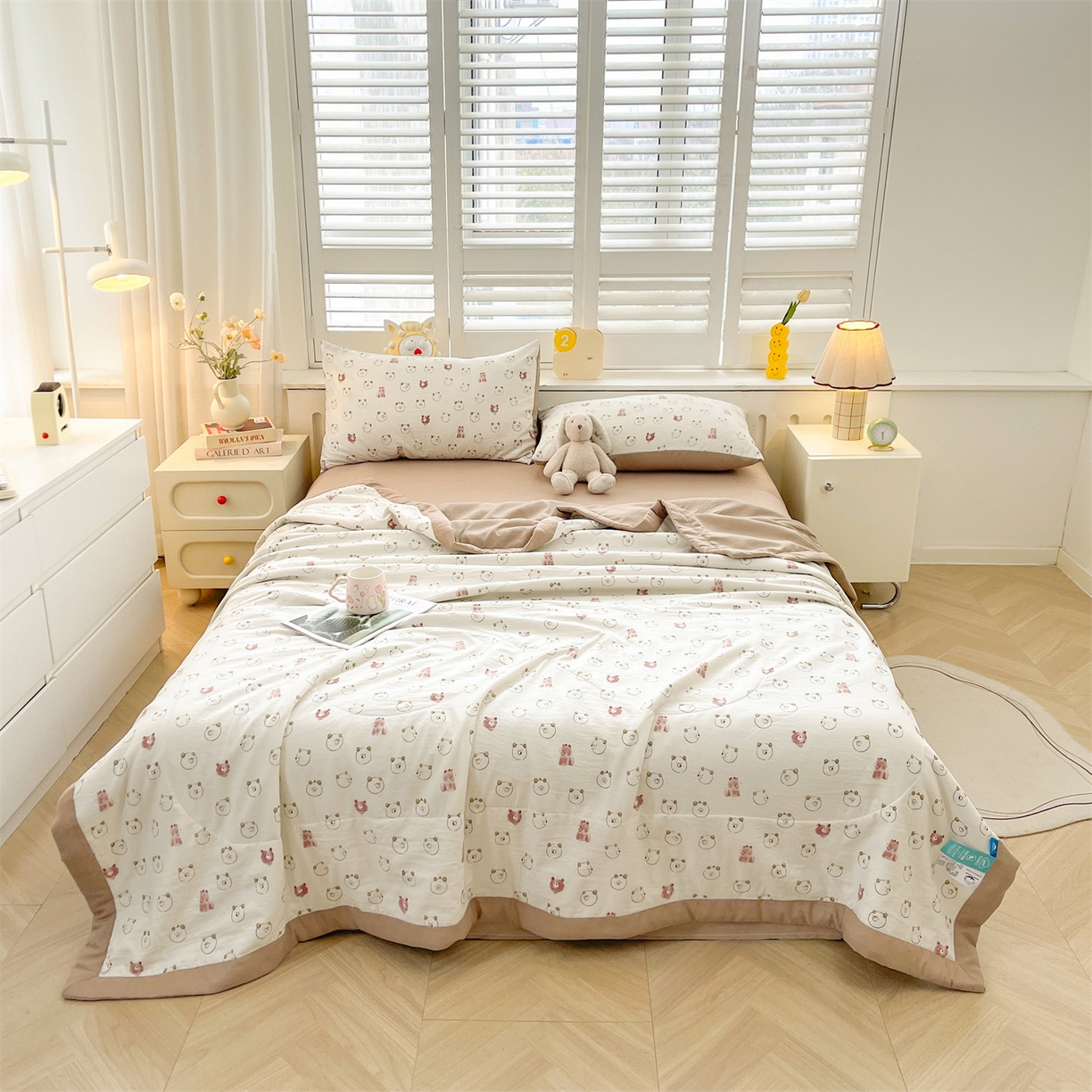 91家纺网 家纺一手货源 找家纺 梵蒂莎 【地板价】2026新品水洗棉新疆棉花夏被印花夏被格子小清新空调被被子被芯（需要买家秀，加微信） 元气小熊