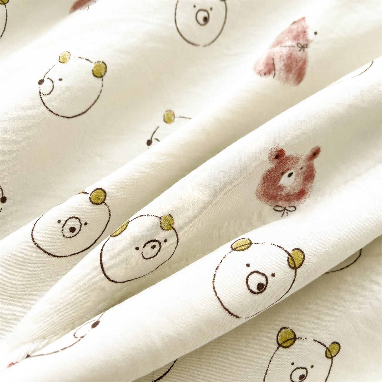 91家纺网 家纺一手货源 找家纺 梵蒂莎 【地板价】2026新品水洗棉新疆棉花夏被印花夏被格子小清新空调被被子被芯（需要买家秀，加微信） 元气小熊