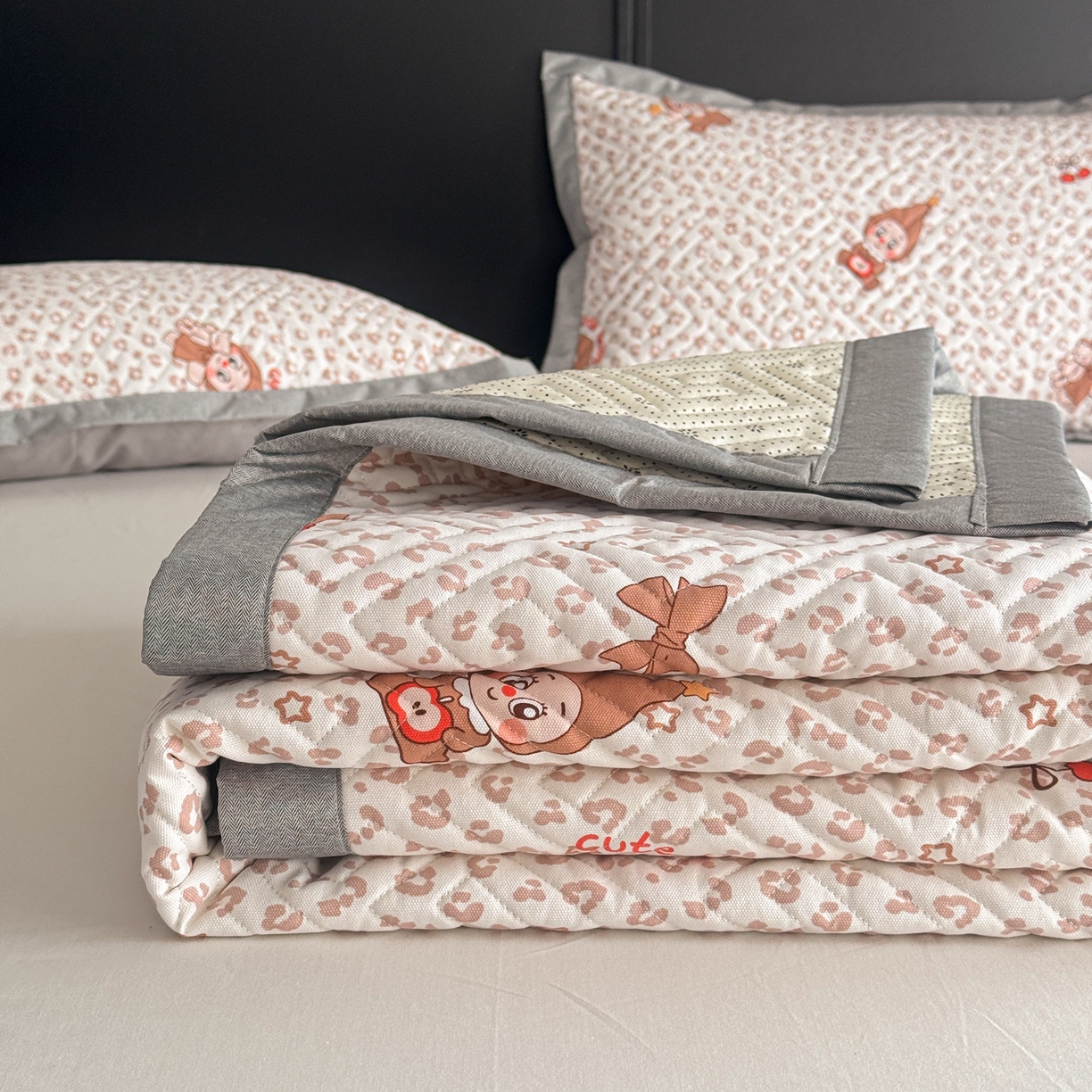 91家纺网 家纺一手货源 找家纺 慕尚家纺 2026新款百百棉全棉纯棉床席老粗布凉席席子 开心凯莉